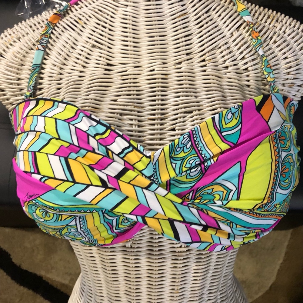 Trina Turk Geometric Print Shirred Bikini Halter Back Tie Top C/D Cup EUC